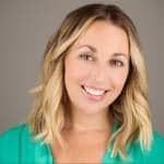 Abby Washuta, stand-up comedian