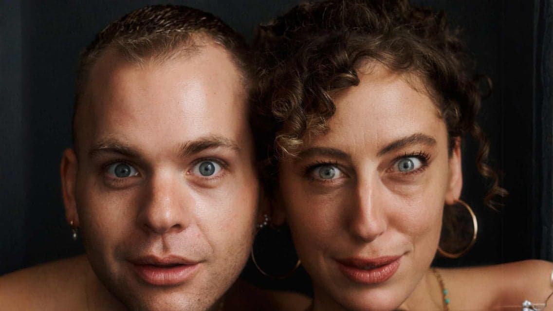 Completely, Girl, stand-up comedian