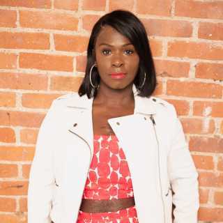 Onika McLean, stand-up comedian