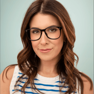 Anna Roisman, stand-up comedian